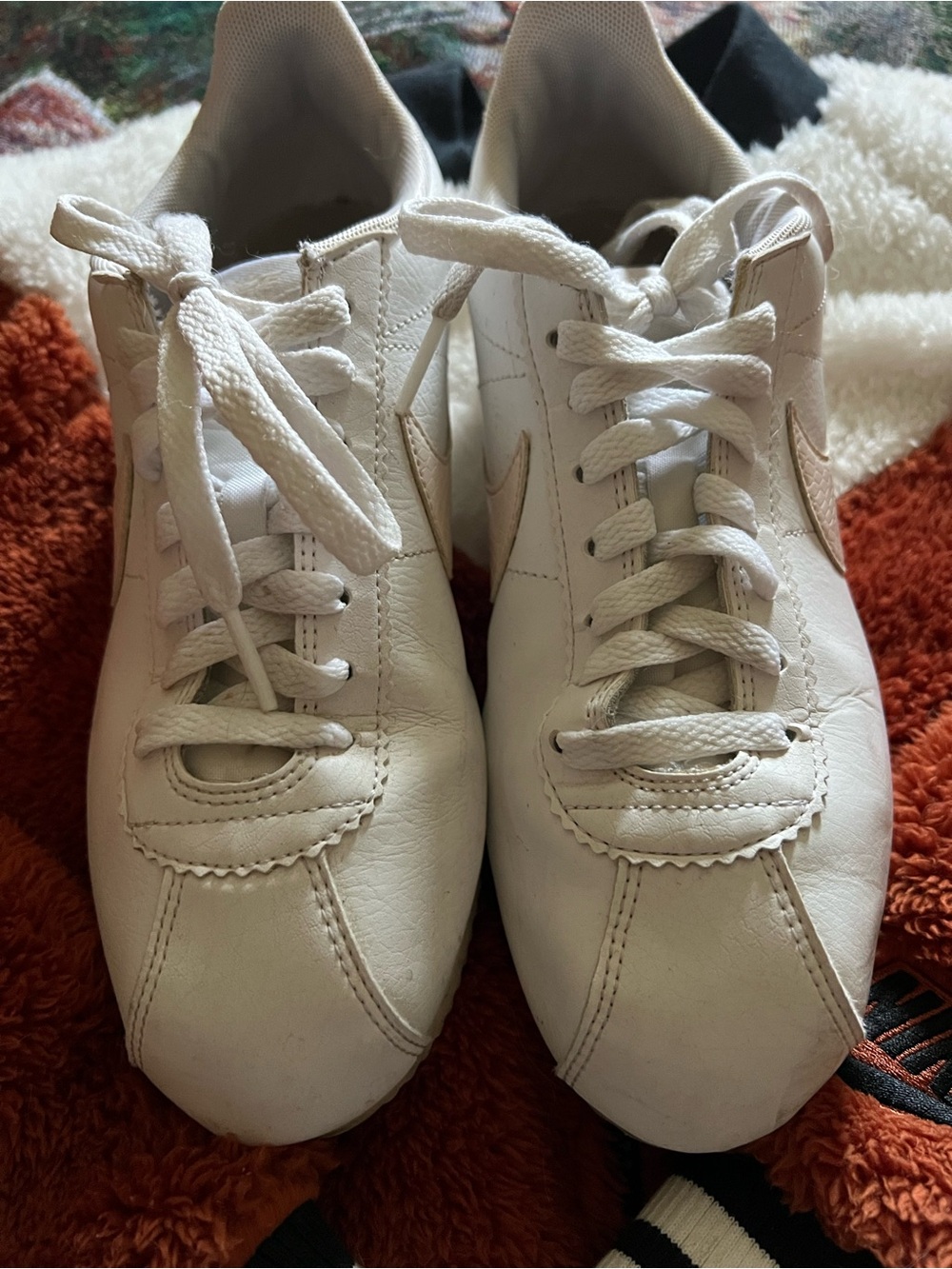 Nike Women’s White Leather Lace-Up Sneakers